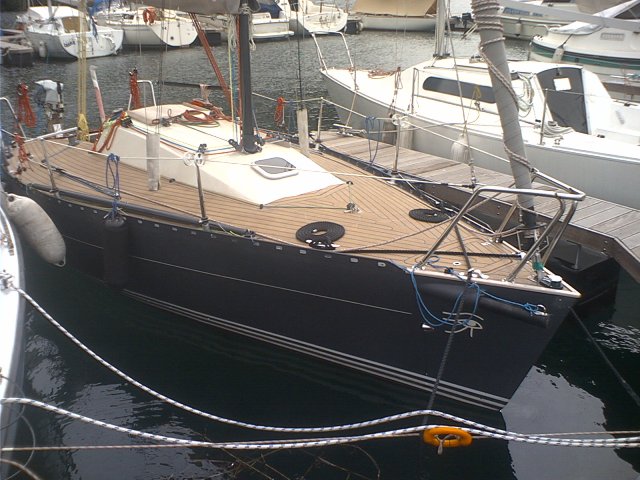 [Immagine: 20101111143416_argo in porto.jpg]